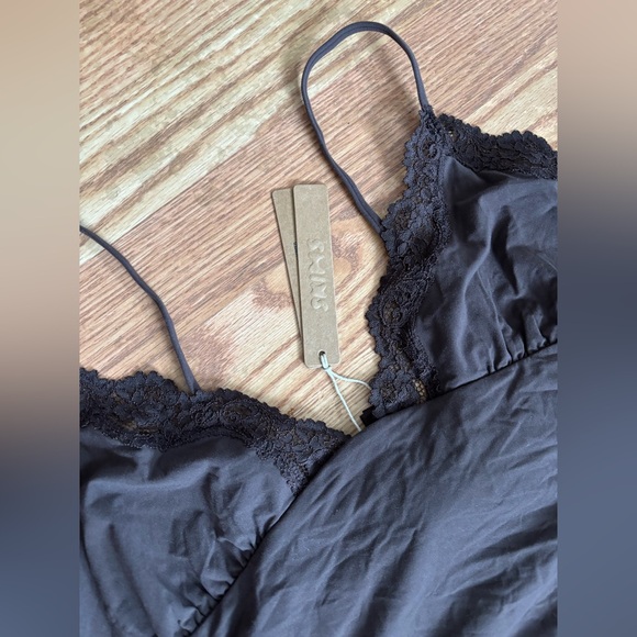 SKIMS Fits Everybody Lace Cropped Tank Bralette XL NWT Cocoa Brown Camisole Top - Picture 3 of 5